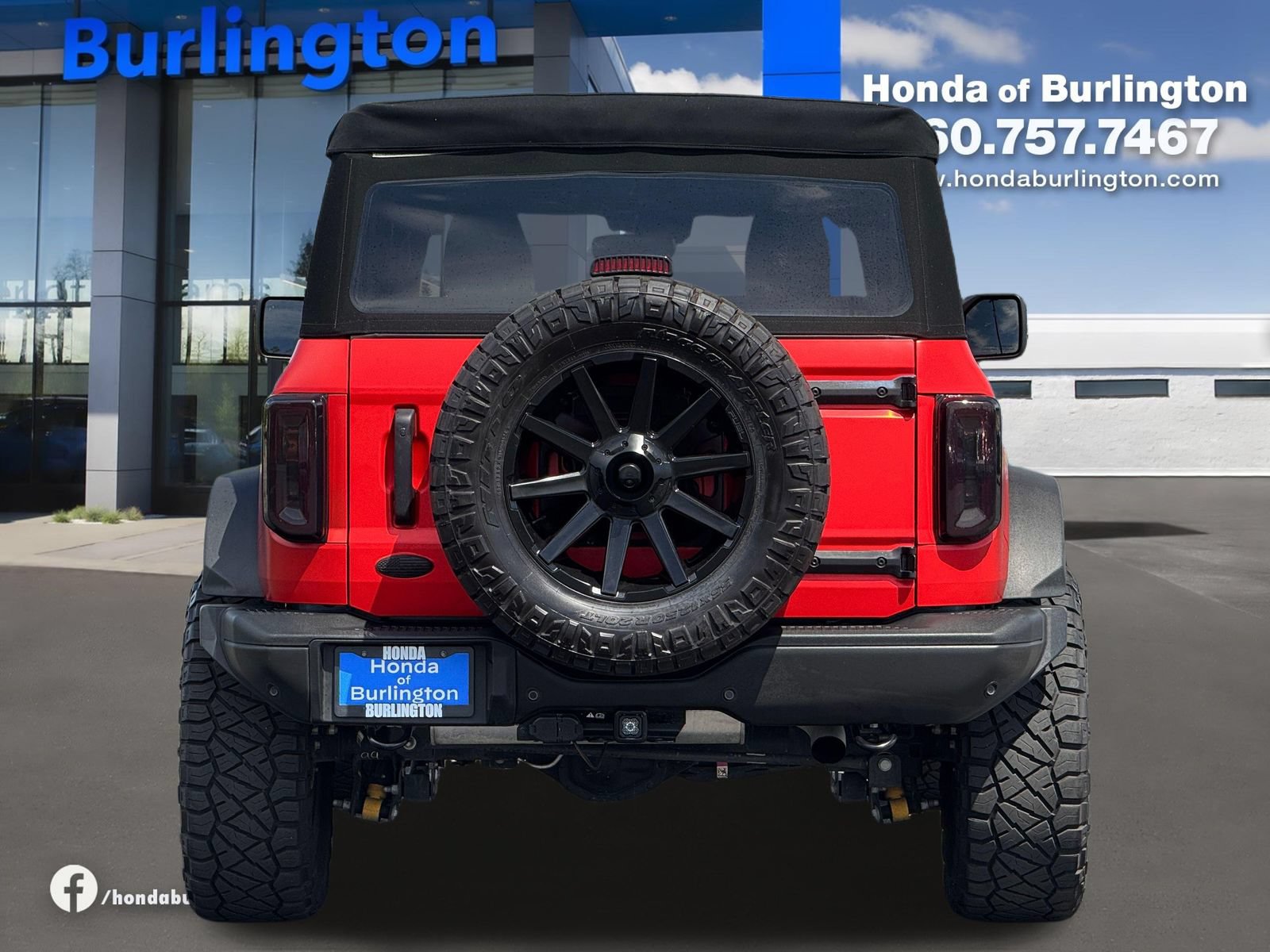 Used 2022 Ford Bronco Badlands AWD/4WD image 5
