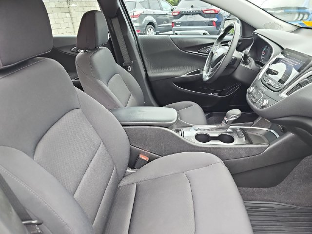 Used 2022 Chevrolet Malibu RS FWD image 12