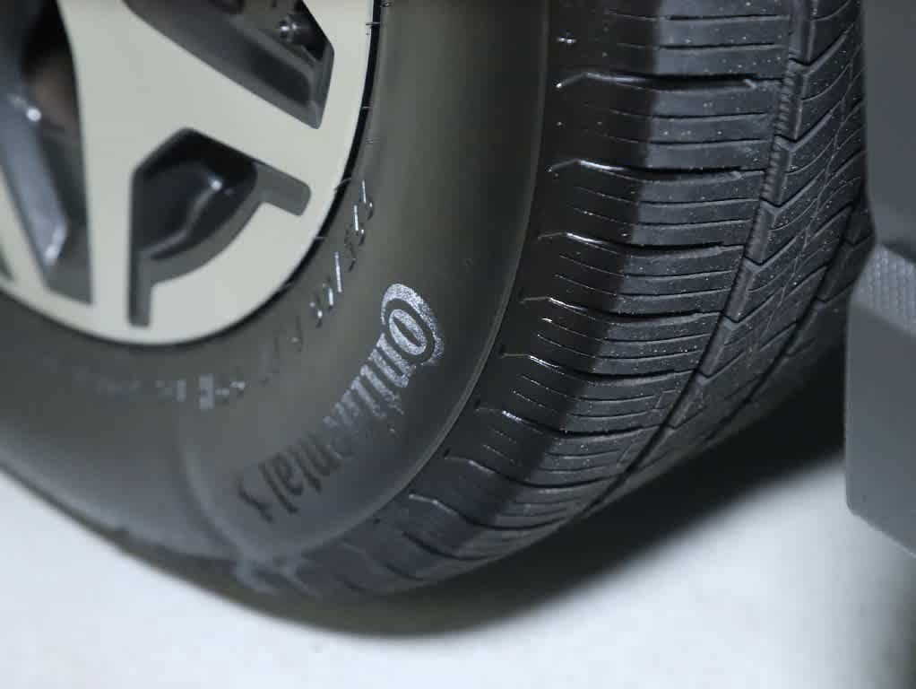Certified 2021 Subaru Forester Premium AWD/4WD image 38
