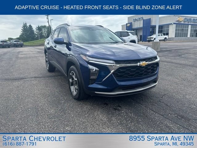 Used 2024 Chevrolet Trax LT w/ Driver Confidence Package FWD image 1