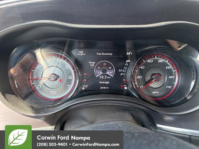 Used 2018 Dodge Charger SXT w/ Blacktop Package RWD image 12