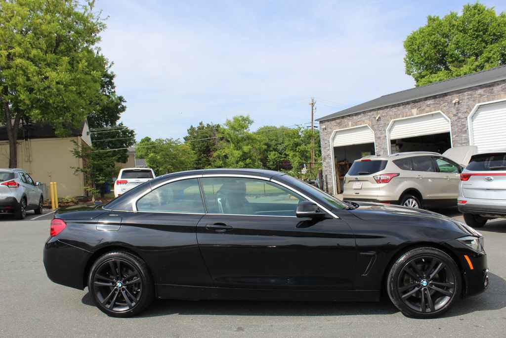 Used 2019 BMW 430i xDrive Convertible w/ Convenience Package AWD/4WD image 4