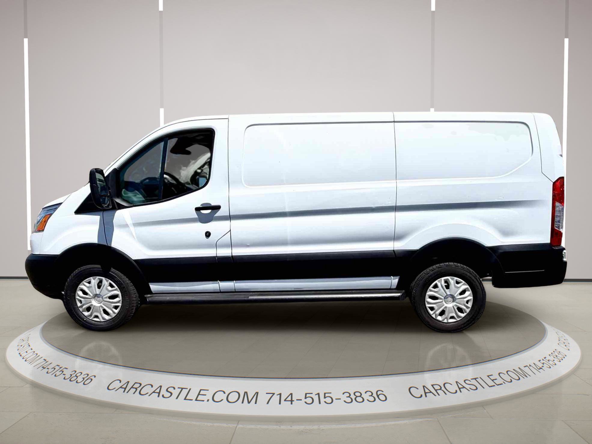 Used 2019 Ford Transit 250 130 Low Roof w/ Exterior Upgrade Package RWD image 7