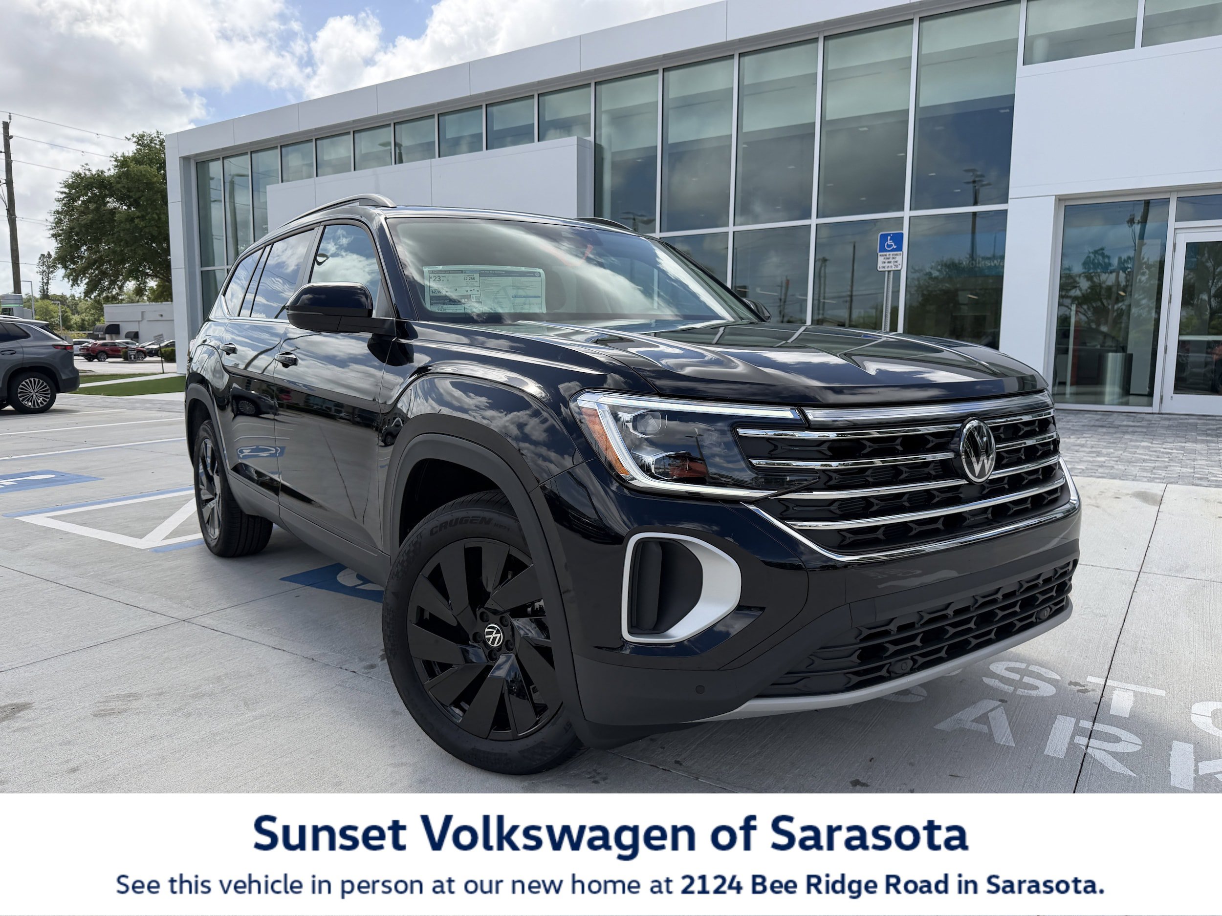 New 2026 Volkswagen Atlas SE