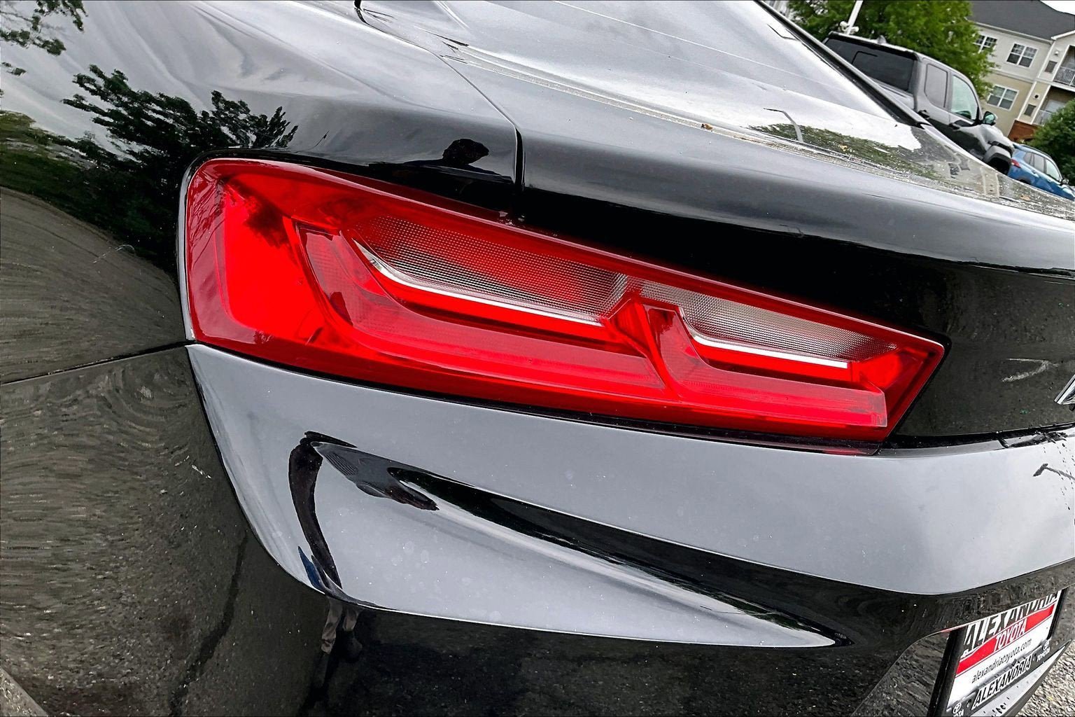 Used 2018 Chevrolet Camaro LT RWD image 26