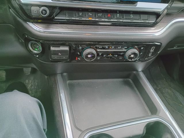 Used 2024 Chevrolet Silverado 2500 LTZ w/ LTZ Convenience Package image 25