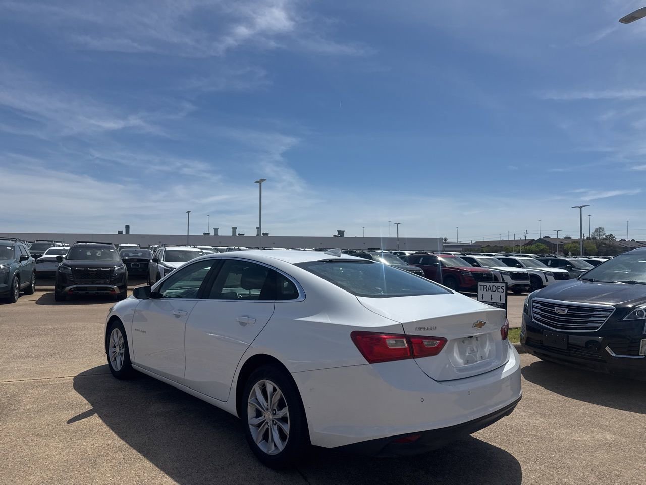 Used 2025 Chevrolet Malibu LT image 14