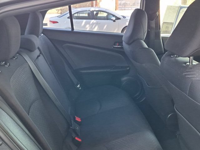 Used 2017 Toyota Prius Two w/ Prius Two Safety Plus Package FWD image 7