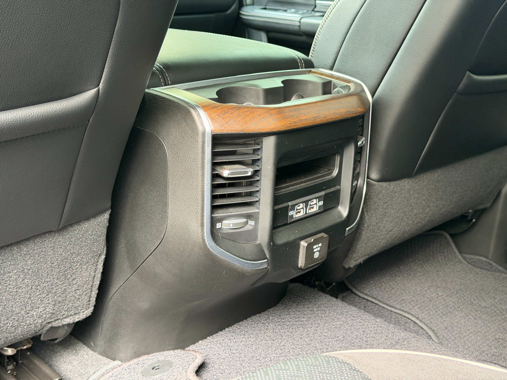 Used 2023 RAM 4500 Laramie AWD/4WD image 63
