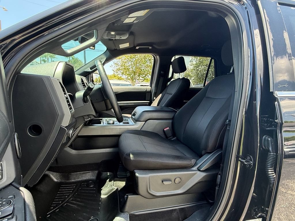 Used 2020 Ford Expedition XLT RWD image 9