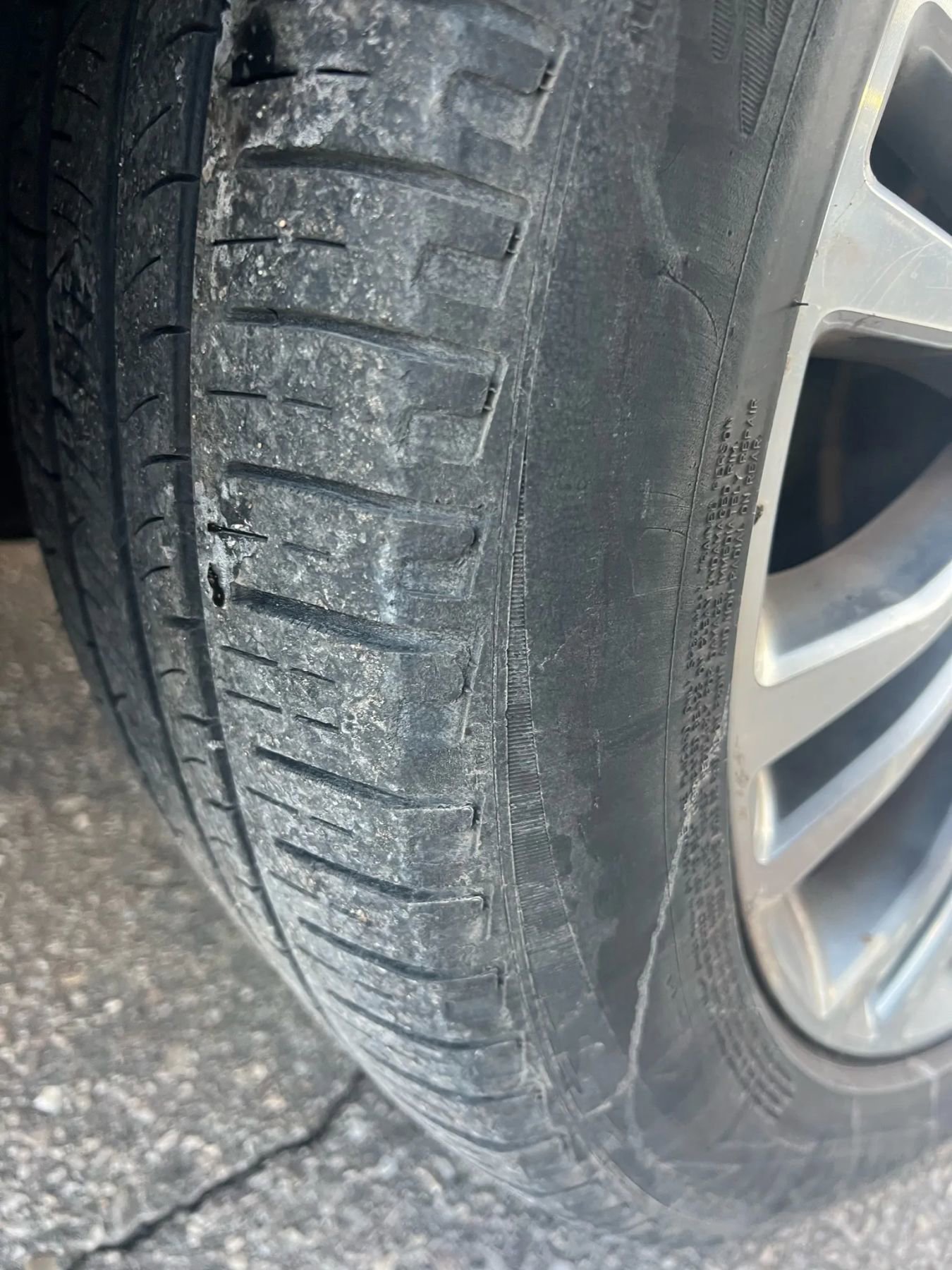 Used 2016 Lincoln MKX Reserve w/ Climate Package image 15