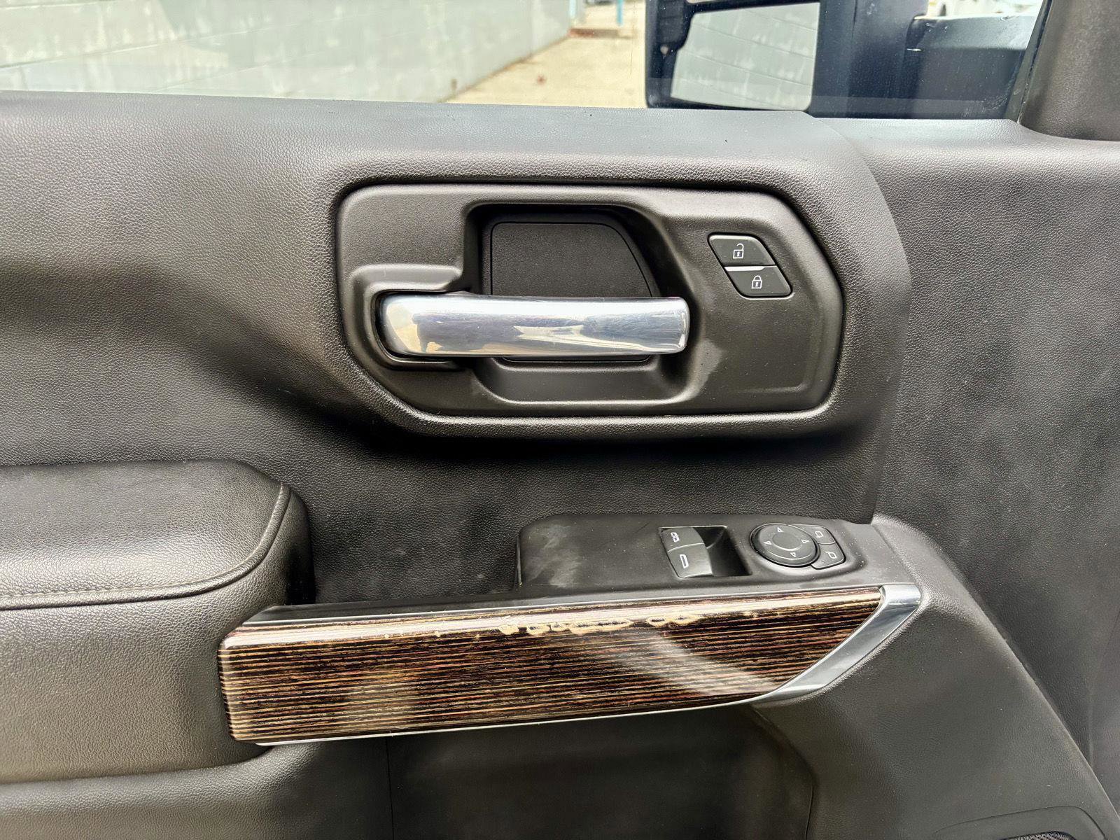 Used 2022 GMC Sierra 3500 SLE w/ SLE Convenience Package image 21