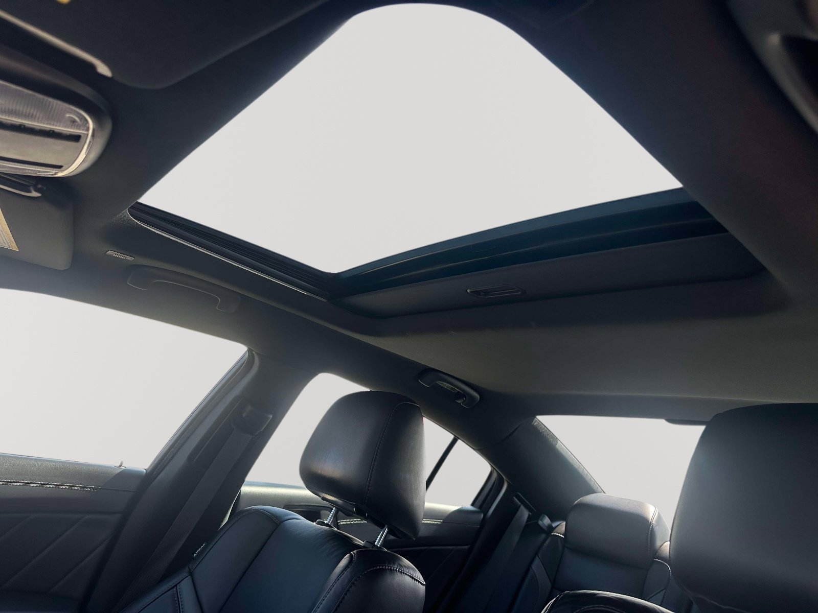 Used 2022 Dodge Charger SXT w/ Plus Group image 8