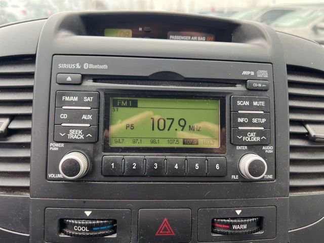 Used 2012 Kia Sedona LX image 18