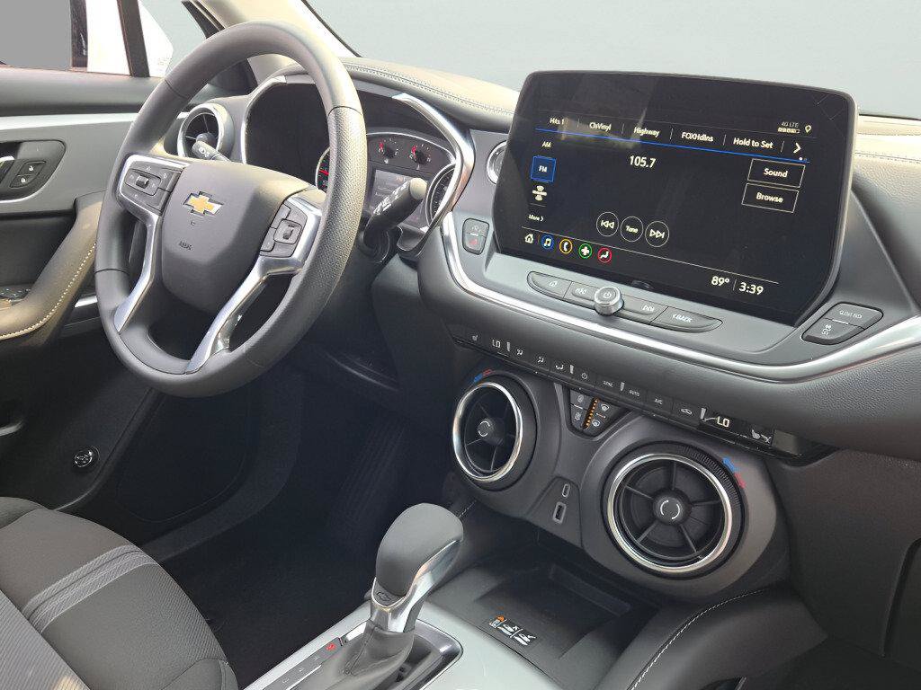 New 2026 Chevrolet Blazer LT w/ Convenience Package AWD/4WD image 8