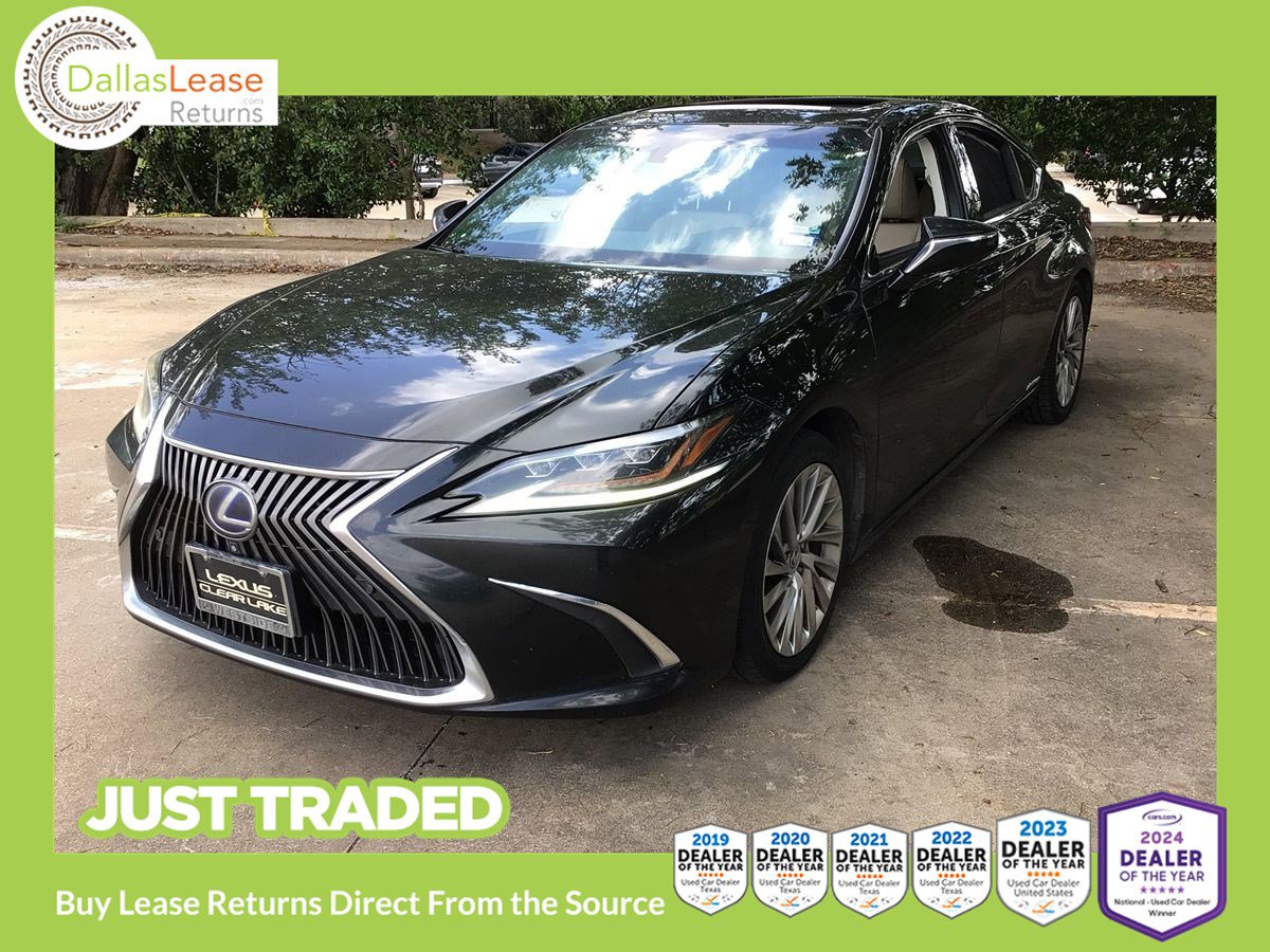 Used 2019 Lexus ES 300h Ultra Luxury w/ Accessory Package 2