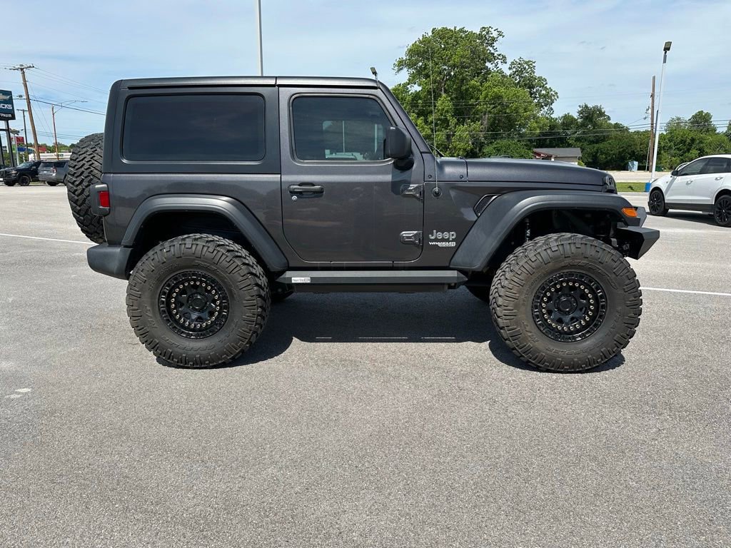 Used 2020 Jeep Wrangler Sport AWD/4WD image 7