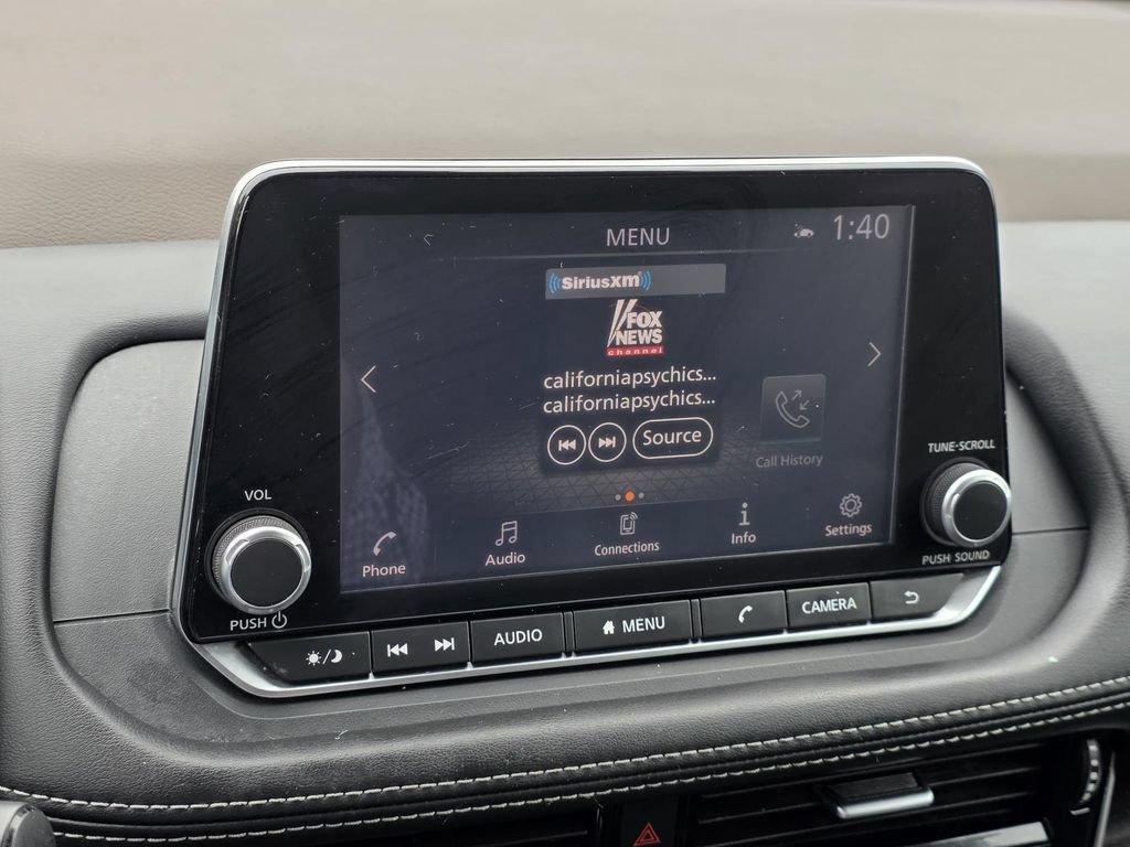 Used 2021 Nissan Rogue SL FWD image 23