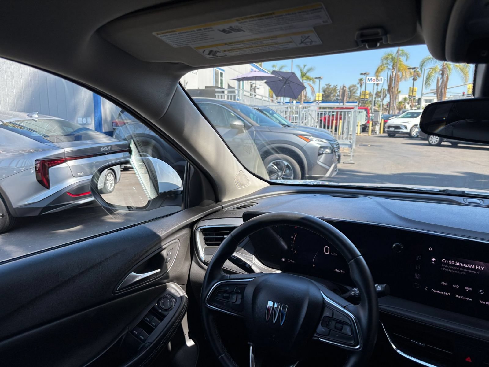 Used 2025 Buick Encore GX Preferred FWD image 32
