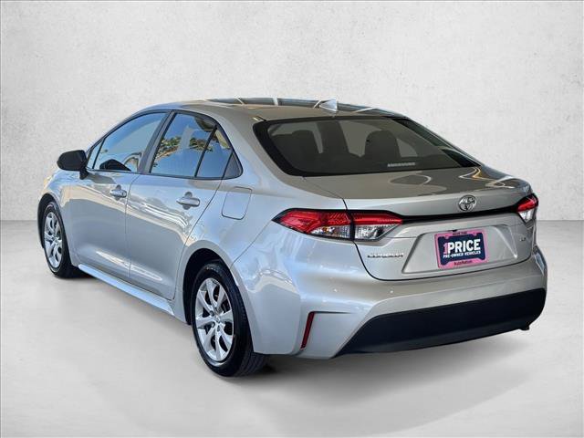 Used 2025 Toyota Corolla LE FWD video 3