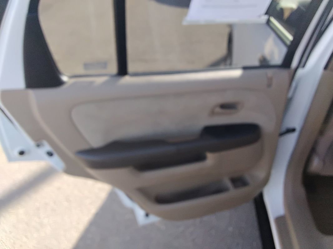 Used 2005 Honda CR-V EX image 18