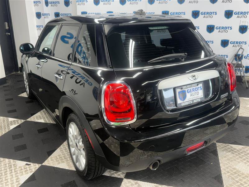 Used 2015 MINI Cooper 4-Door Hardtop FWD image 6