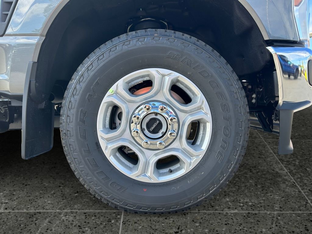 New 2026 Ford F350 XLT image 9