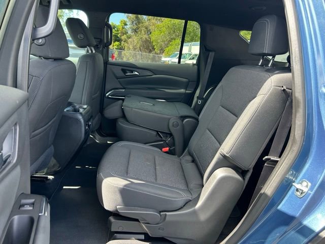 Certified 2025 Chevrolet Traverse LT image 14