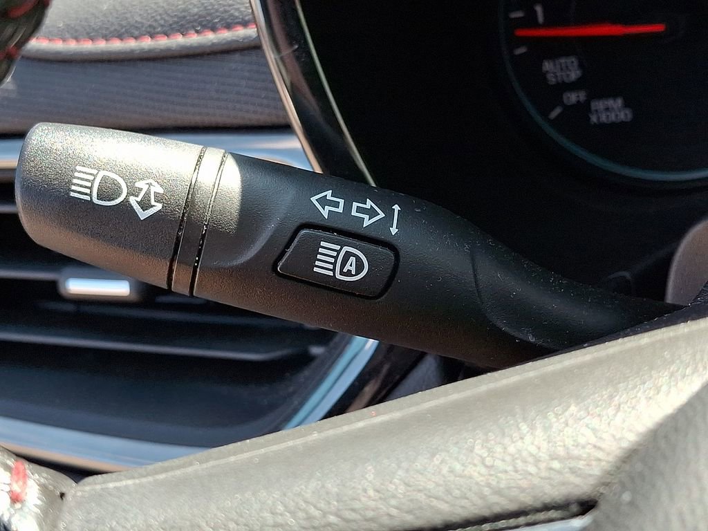 Used 2022 Chevrolet Equinox RS w/ RS Leather Package image 25