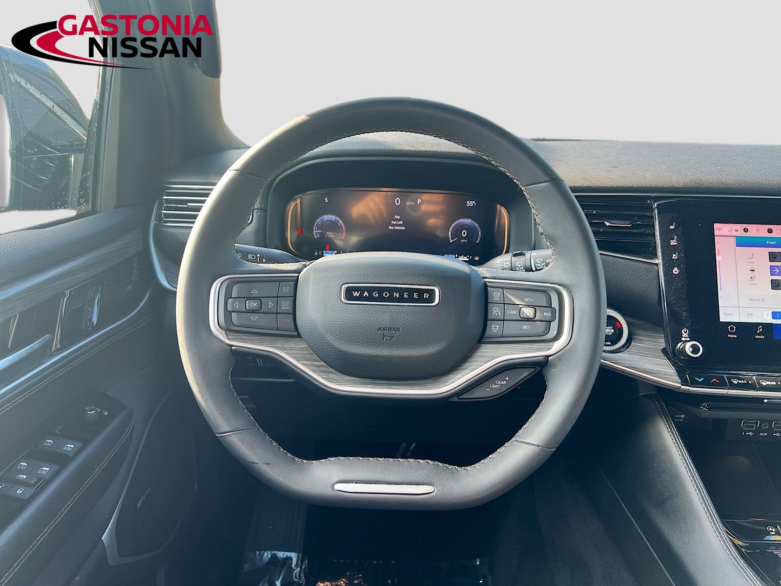 Used 2024 Jeep Wagoneer L Series II w/ Flexible Seating Group image 31