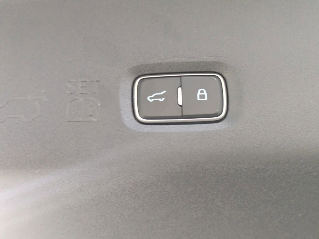 New 2026 Ford Expedition Platinum w/ Driver's Package image 14