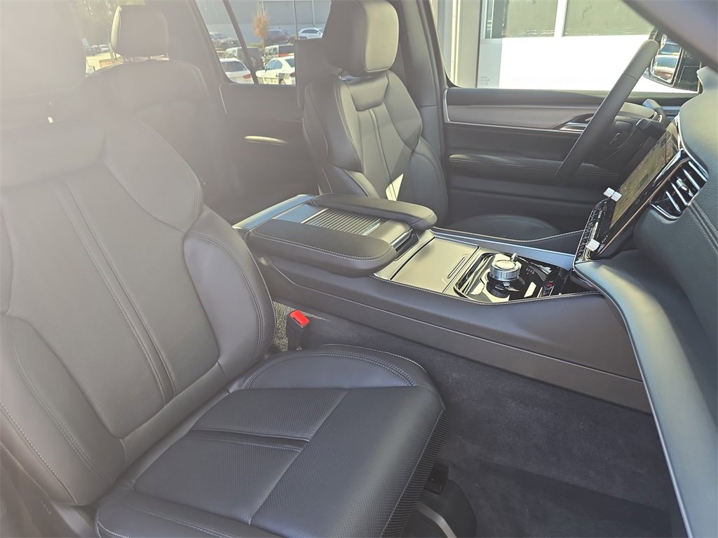 New 2026 Jeep Grand Wagoneer Limited image 10