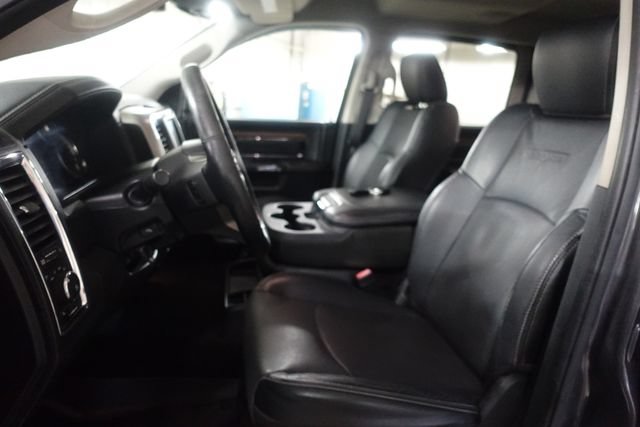 Used 2014 RAM 1500 Laramie w/ Convenience Group AWD/4WD image 11