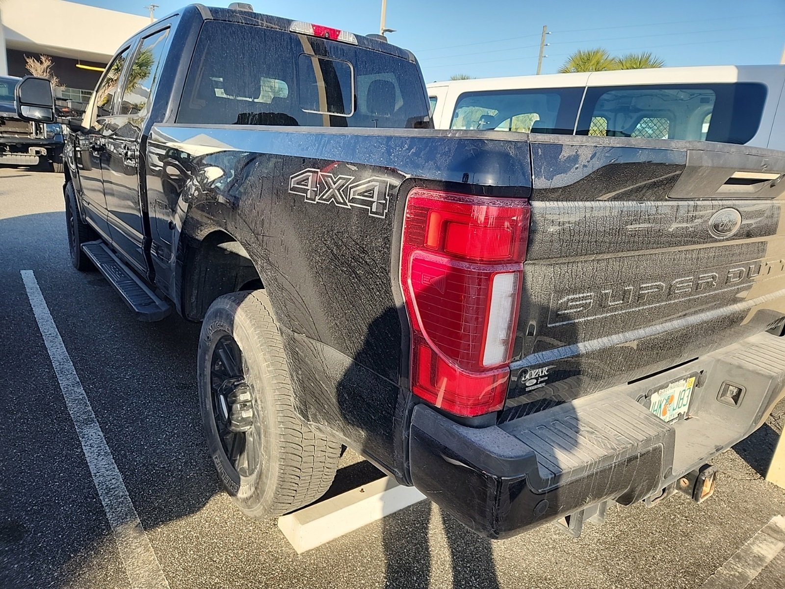 Used 2022 Ford F350 Lariat w/ Lariat Ultimate Package image 3