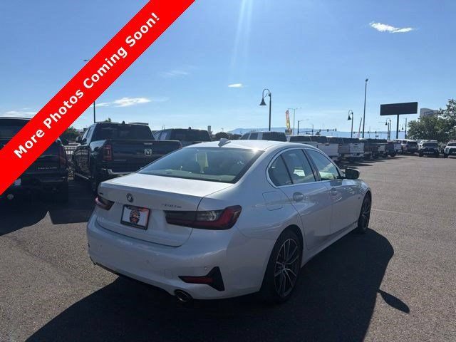Used 2022 BMW 330e xDrive w/ Driving Assistance Package AWD/4WD image 2