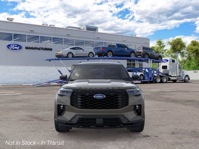 New 2026 Ford Explorer ST-Line w/ ST-Line Street Pack AWD/4WD image 6