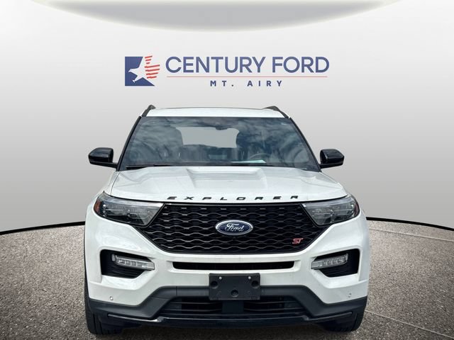 Used 2023 Ford Explorer ST w/ Equipment Group 401A AWD/4WD image 2