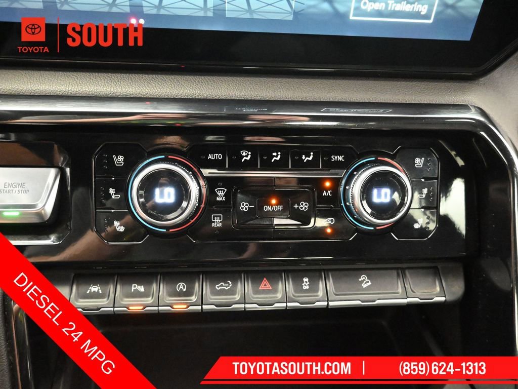 Used 2023 GMC Sierra 1500 AT4 w/ AT4 Premium Package AWD/4WD image 16
