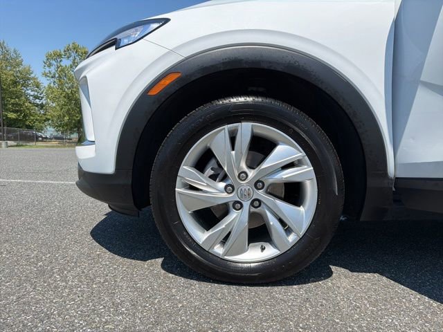 Used 2024 Buick Encore GX Preferred FWD image 25
