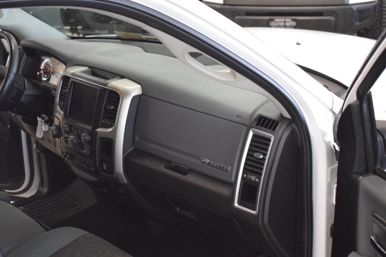 Used 2018 RAM 1500 Big Horn RWD image 33
