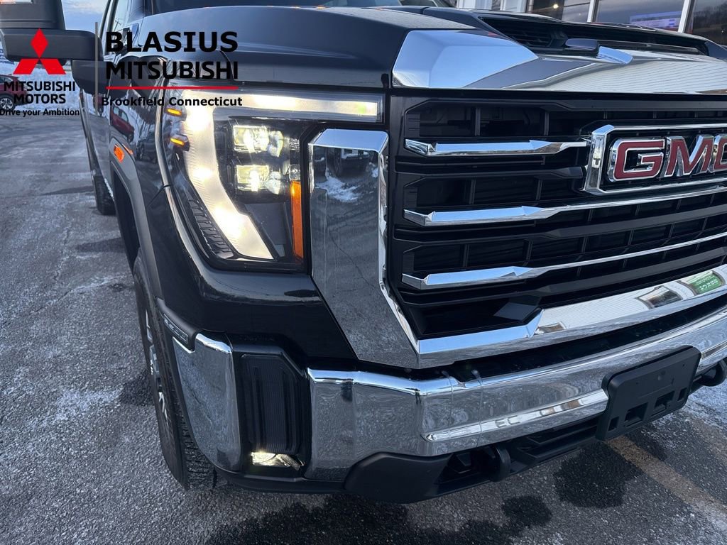 Used 2024 GMC Sierra 3500 SLE w/ SLE Value Package AWD/4WD image 52