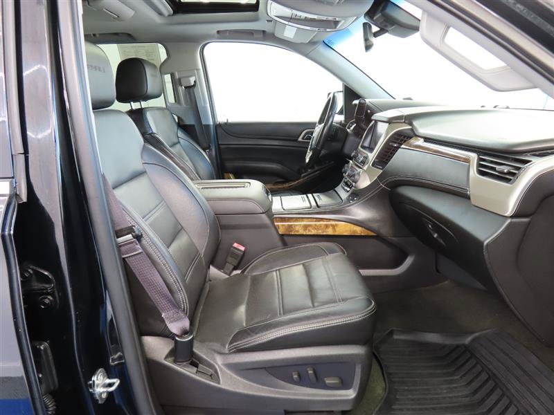 Used 2015 GMC Yukon Denali w/ Open Road Package AWD/4WD image 36