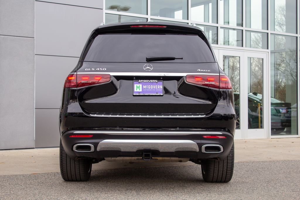 Used 2025 Mercedes-Benz GLS 450 4MATIC image 7