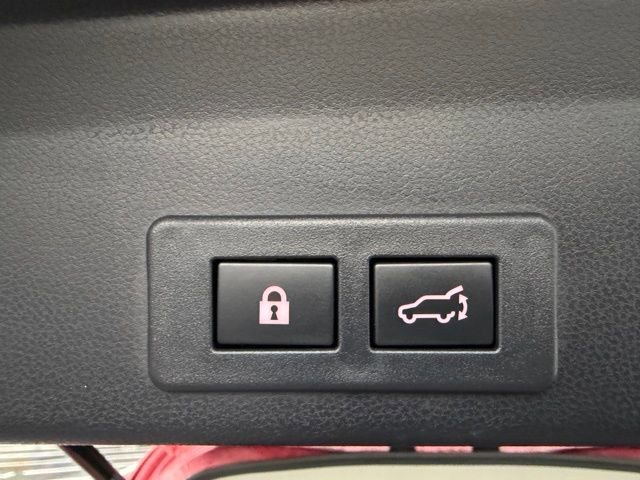 Used 2025 Subaru Ascent Premium image 24