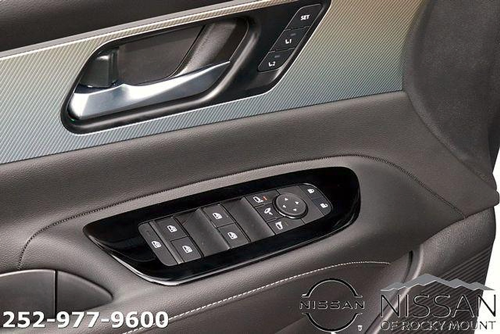 New 2026 Nissan Murano Platinum w/ Cargo Package AWD/4WD image 12