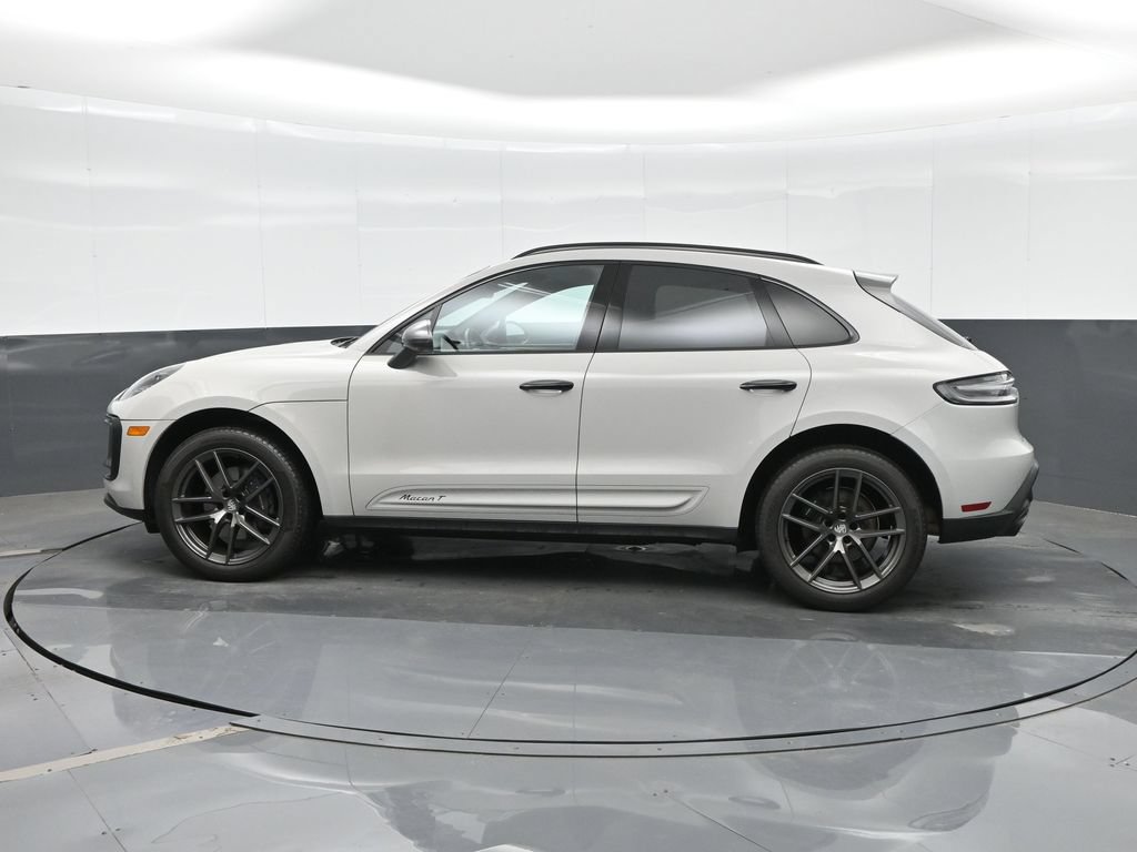 Certified 2023 Porsche Macan Turbo AWD/4WD image 2