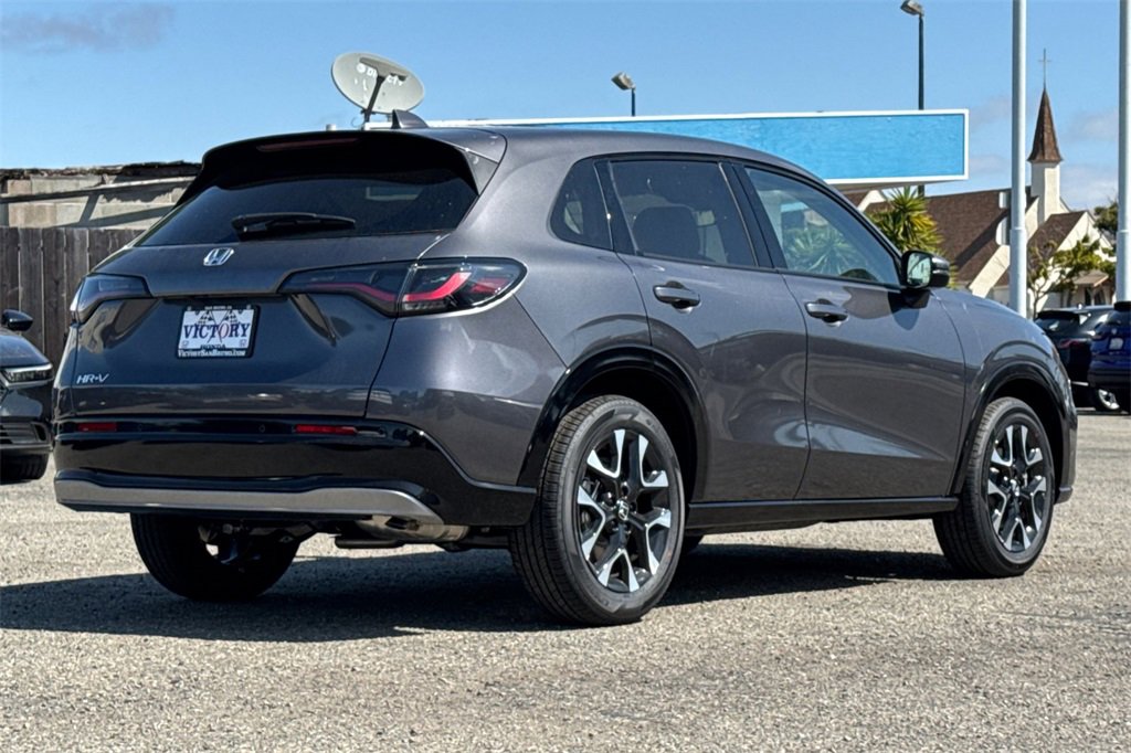 New 2026 Honda HR-V EX-L image 4