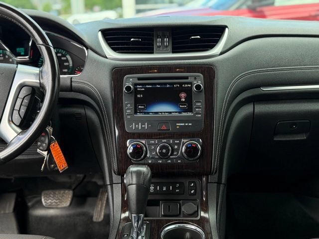 Used 2017 Chevrolet Traverse LT AWD/4WD image 23