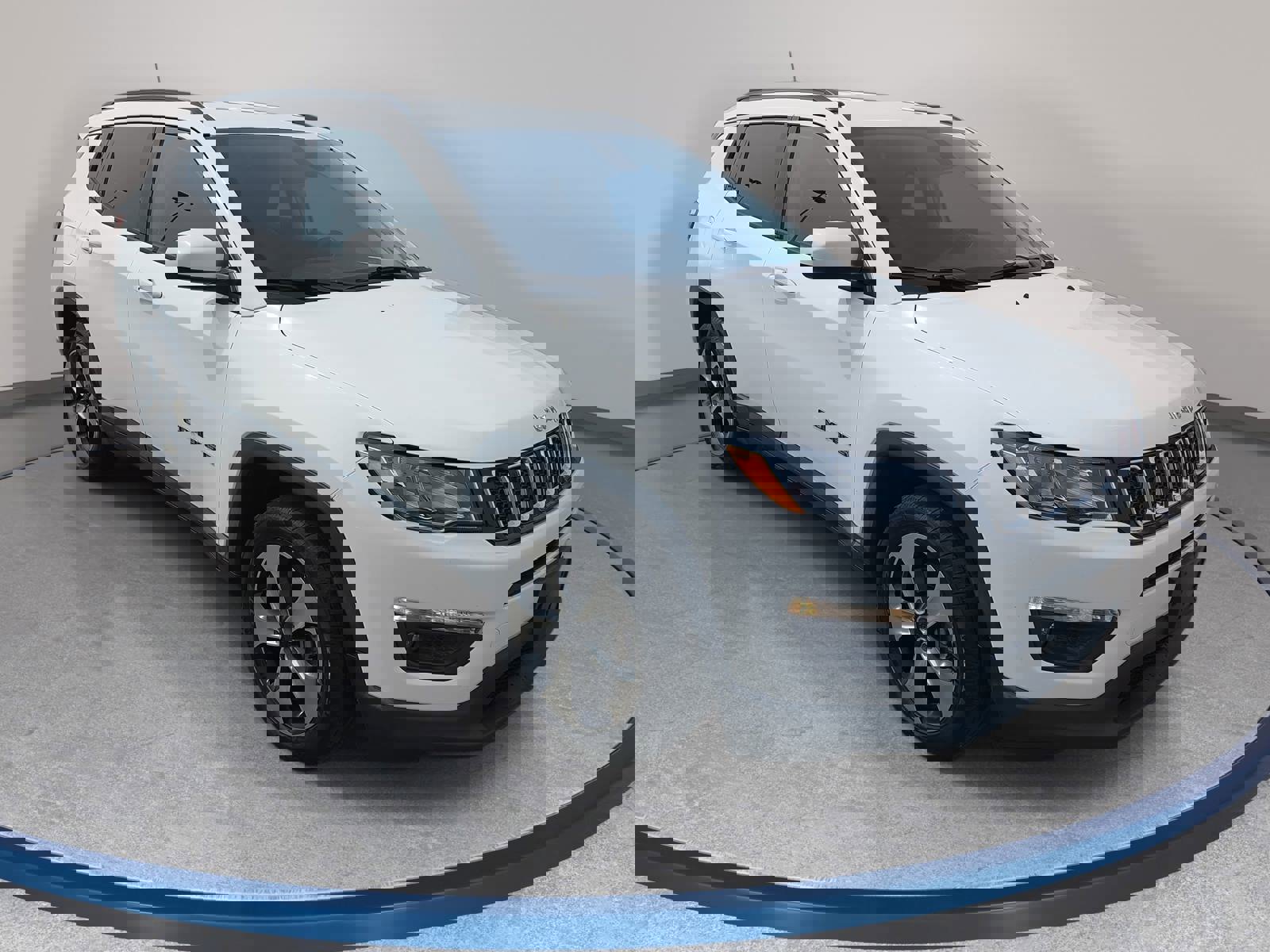 Used 2017 Jeep Compass Latitude w/ Popular Equipment Group image 3