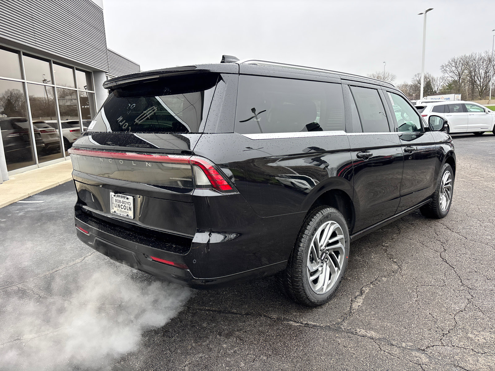 New 2026 Lincoln Navigator L Reserve AWD/4WD image 7